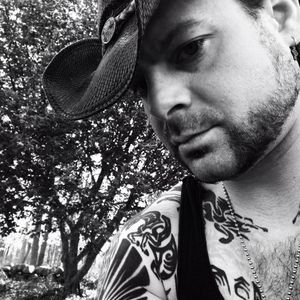 Meet your Posher, Petro